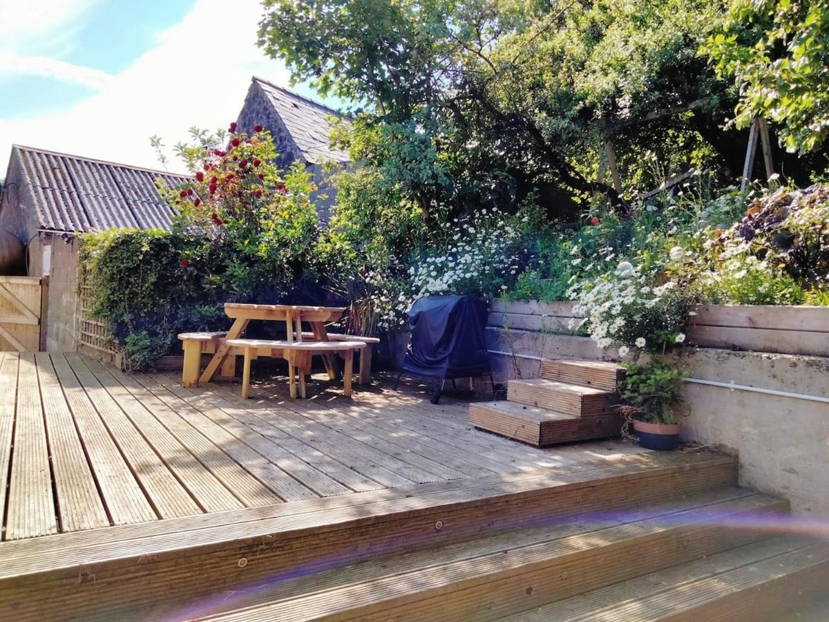 Midden Manor Country Stay On A Working Dairy Farm Ballymena Exteriör bild